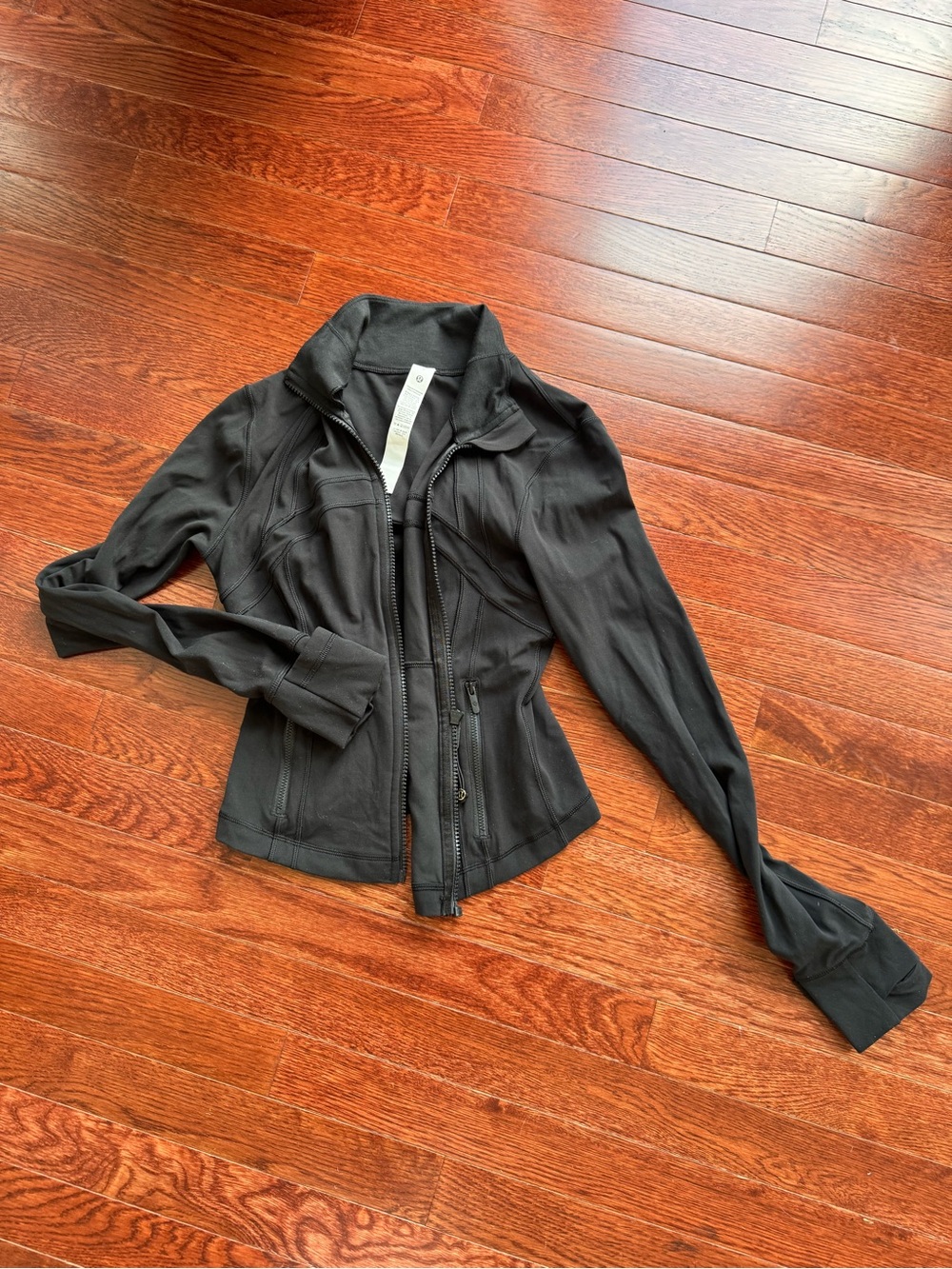 Lulu black cropped align jacket